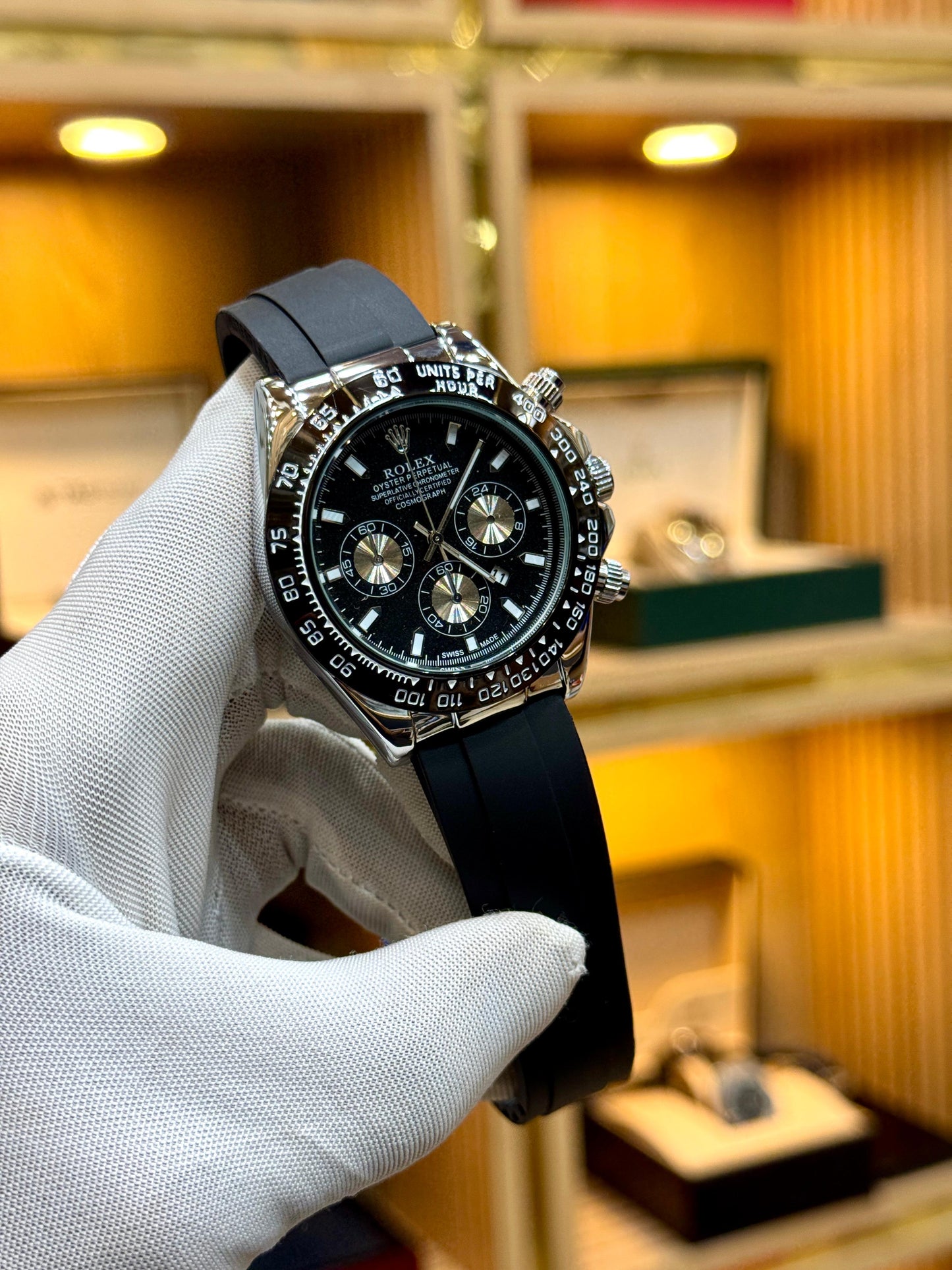 Rolex Cosmograph Daytona - Black Dial - Oysterflex Bracelet